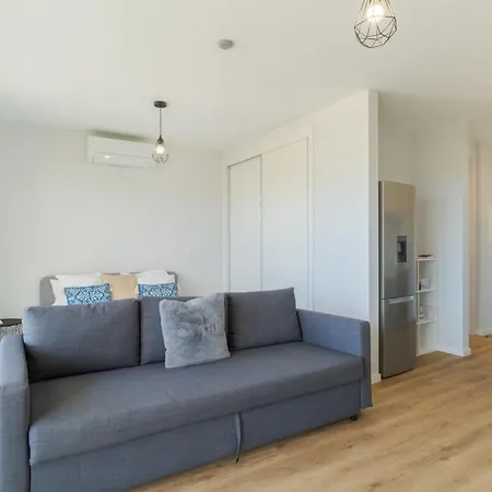 Fenix Iii Ac, Parking & Near Beaches *